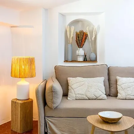 Apartment Petit Nid Par Dodo-a-cassis